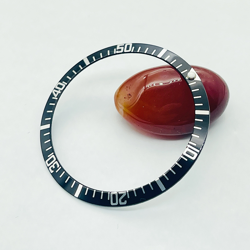 36,5 мм, изогнутая алюминиевая – обзор и цена Watch Bezel Insert