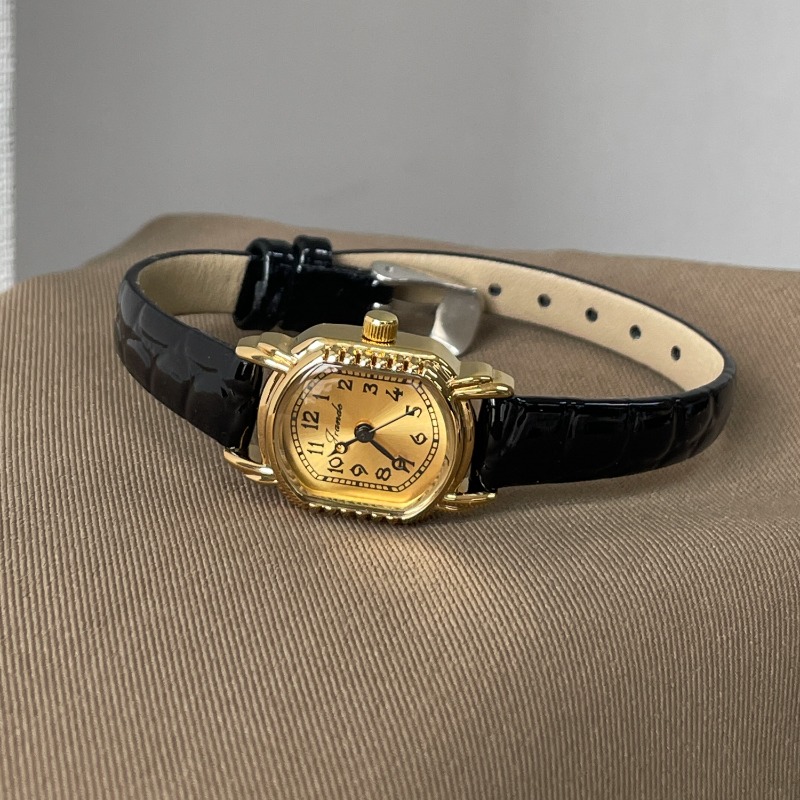 Винтажные овальные женские ква – обзор и цена Vintage Digital Watch